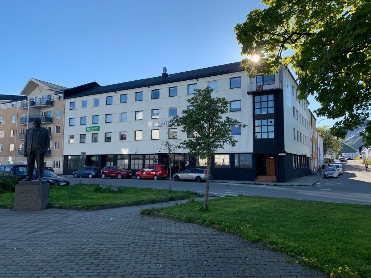 Fast Hotel Svolvaer Svolvær Exterior foto