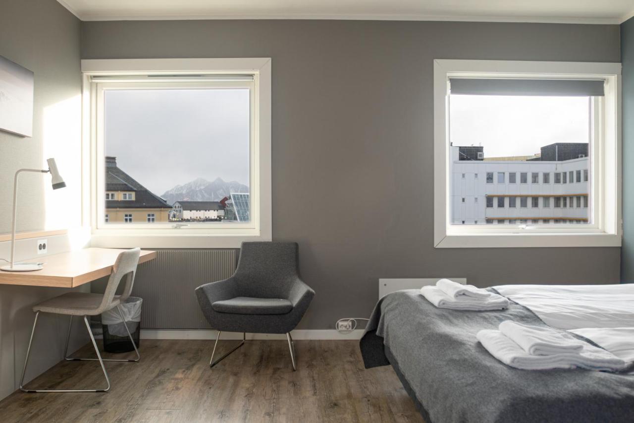 Fast Hotel Svolvaer Svolvær Exterior foto